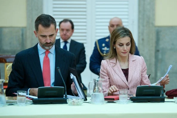 Le roi Felipe et la reine Letizia ont participé à la réunion annuelle avec les directeurs des instituts Cervantes à travers le monde qui avait lieu au palais du Pardo, à Madrid.