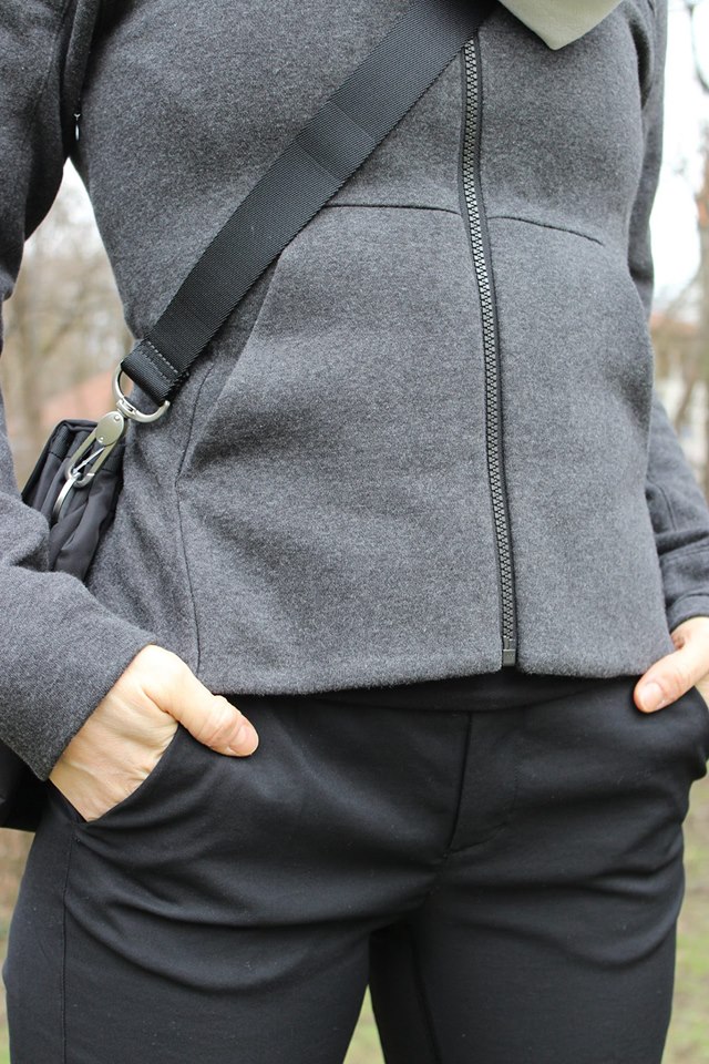 lululemon city trek trouser size 6