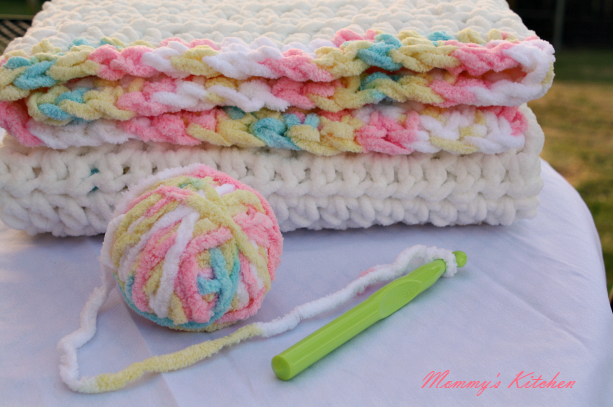 Double Crochet Bernat Mega Bulky Yarn Crochet Blanket Patterns