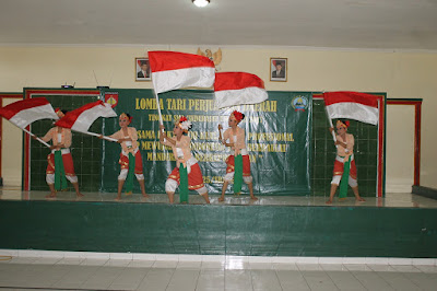 KOMSOS KREATIF KODIM 0725/SRAGEN GALI POTENSI SISWA SISWI SMA/SMK SE- KAB. SRAGEN
