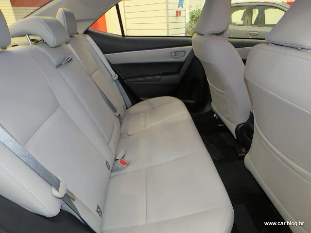 Toyota Corolla GLi 2016 Automático