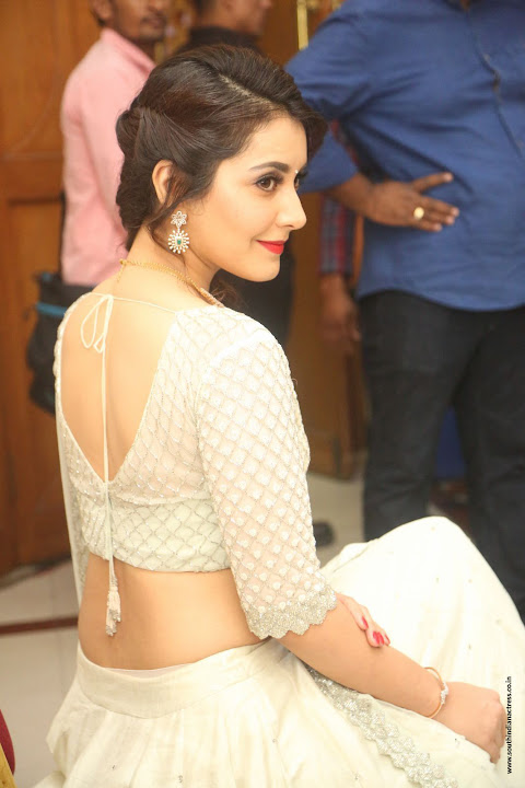 Raashi Khanna