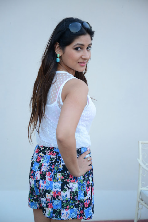 Prabhjeet Kaur Hot Photoshoot Stills