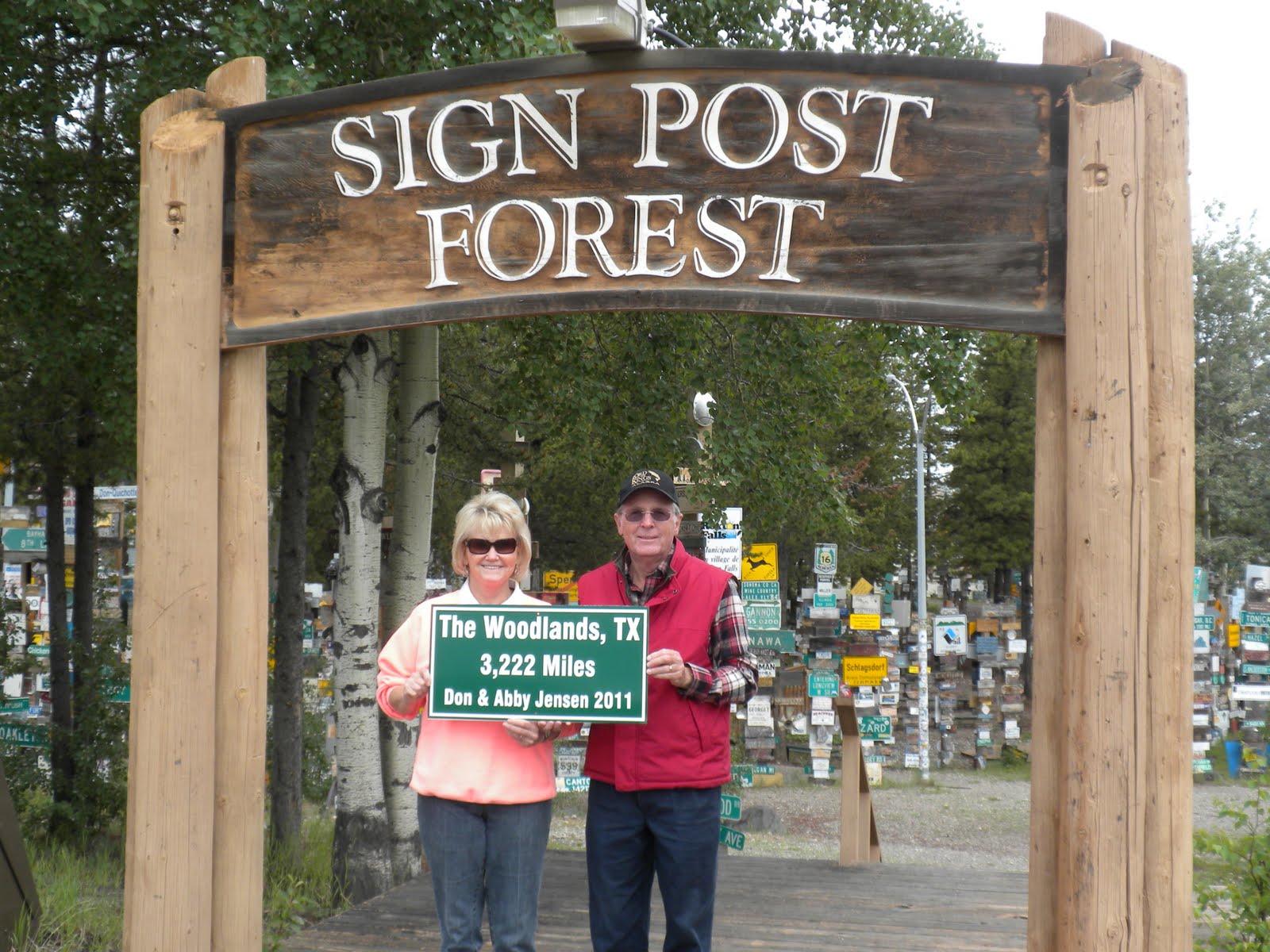 Don and Abby's 2011 Alaska Trip Watson Lake to Tok Alaska