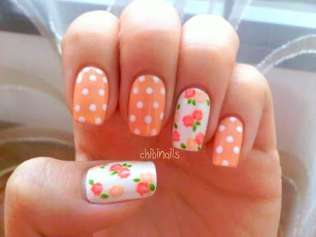  Floral Nails 