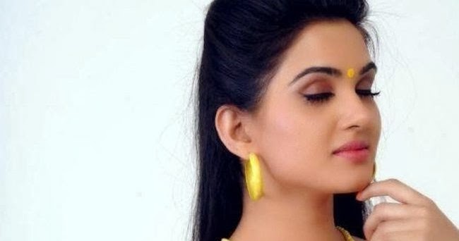 HOT actress kavya singh spicy stills in yellow saree - HOT actress ...