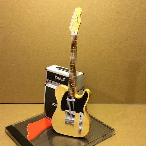 PAPERMAU The Weekend Pic Fender Telecaster Paper Model by Papyrus