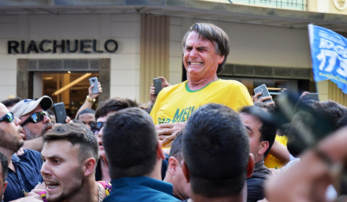 PF pede mais 90 dias para investigar atentado sofrido por Bolsonaro