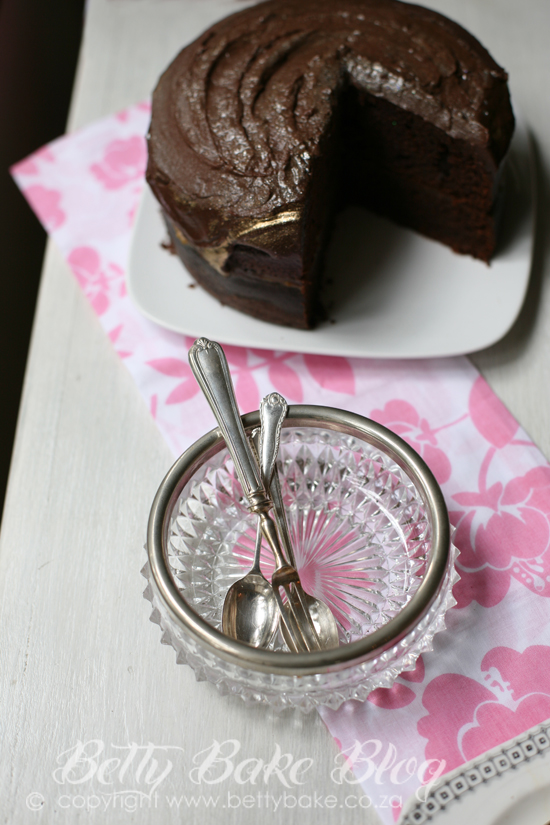 GLUTEN FREE sweet potato chocolate cake, bety bake, healthy tea time treats, chocolate
