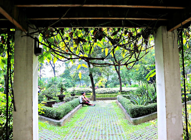 Quezon Memorial Circle Photo Walk