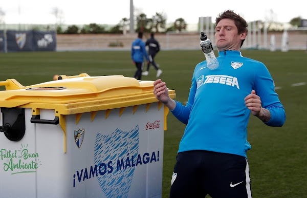 La Rosaleda recicla 4.000 litros de residuos con Coca-Cola gracias a #FútbolconBuenAmbiente