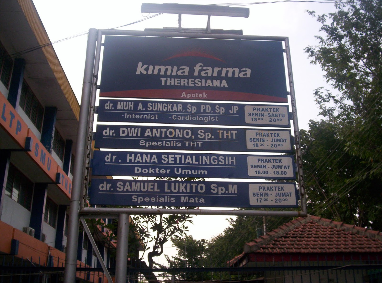Desain Papan Nama Apotek Kimia Farma - IMAGESEE