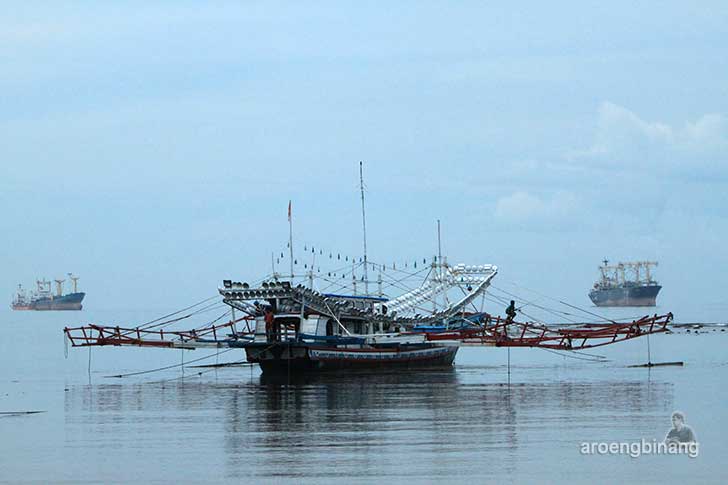 pantai nirwana padang