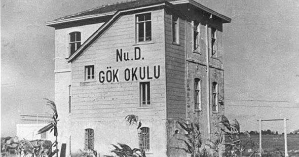 Nuri Demirağ: Gök Okulu 1