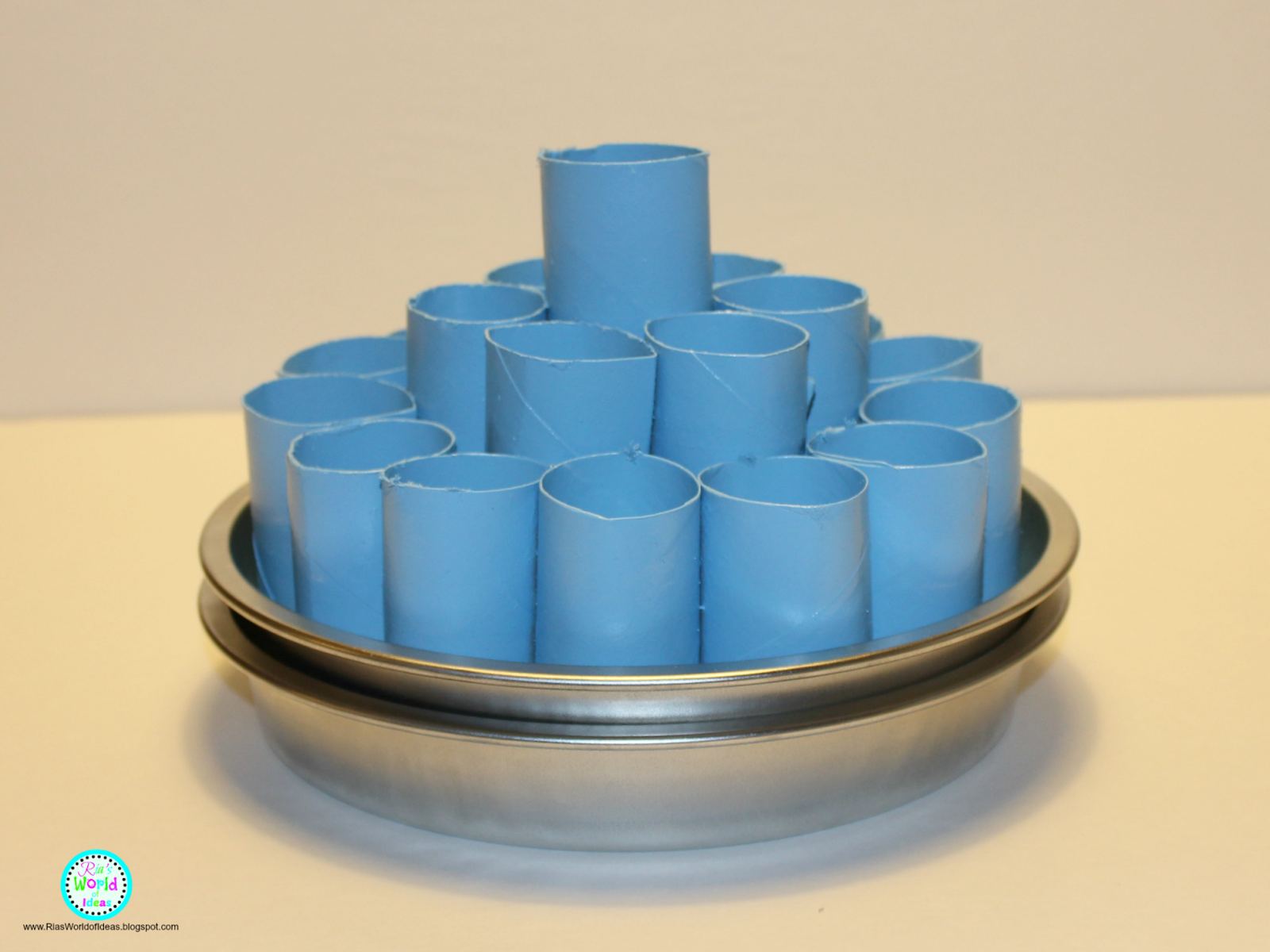 Ria's World of Ideas DIY Rotating Supply Organizer