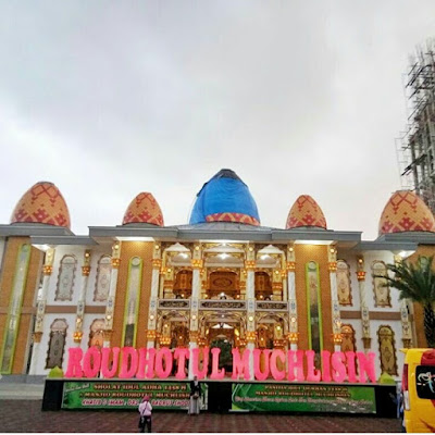 Masjid Roudhotul Muchlisin Wisata Religi Hits Jember