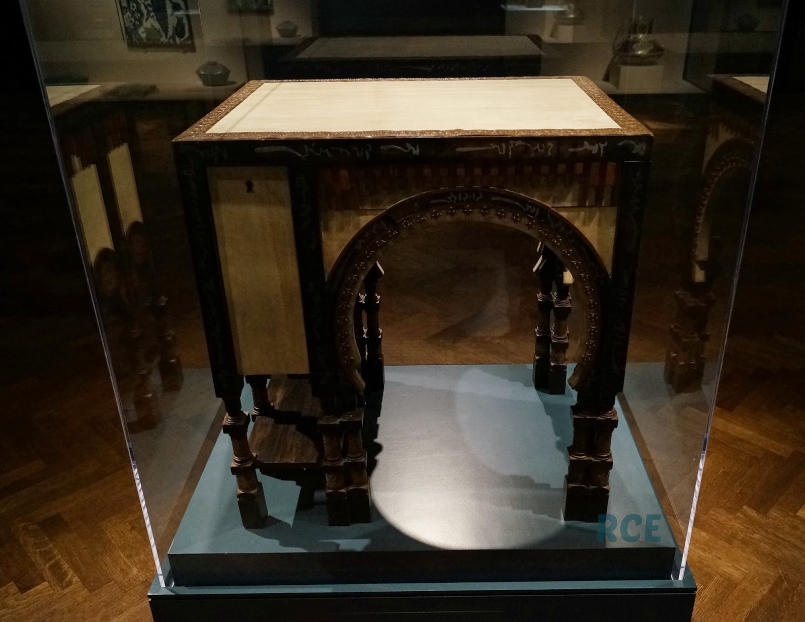 RRE Tribe & You Art Institute of Chicago's "Islamic Art"