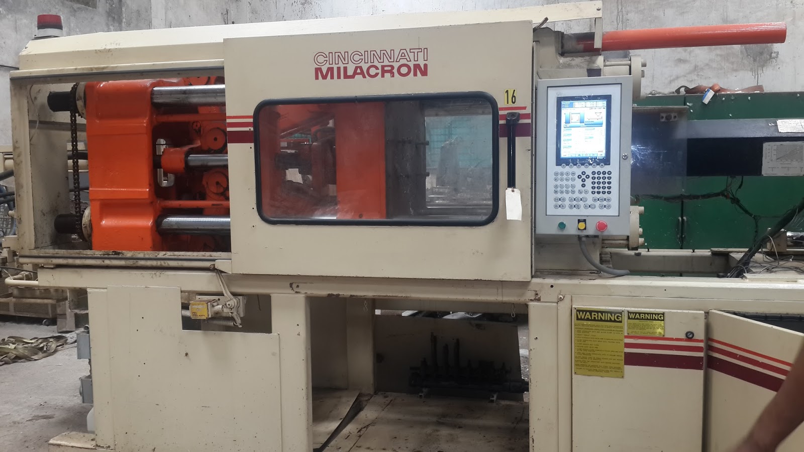 How To Choose The Right Injection Molding Machine Used Plastic Molding