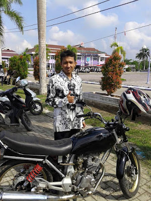 10 Tempat Tongkrongan Terfavorit di Kabupaten Paser https://www.munawirsuprayogi.com/2018/10/tempat-nongkrong-terfavorit-di-paser.html