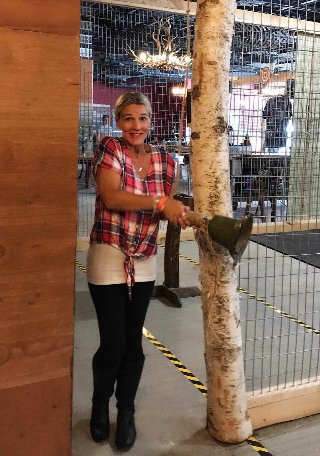 Hatchet Throwing In New Jersey Visiting Stumpy's Hatchet House Green