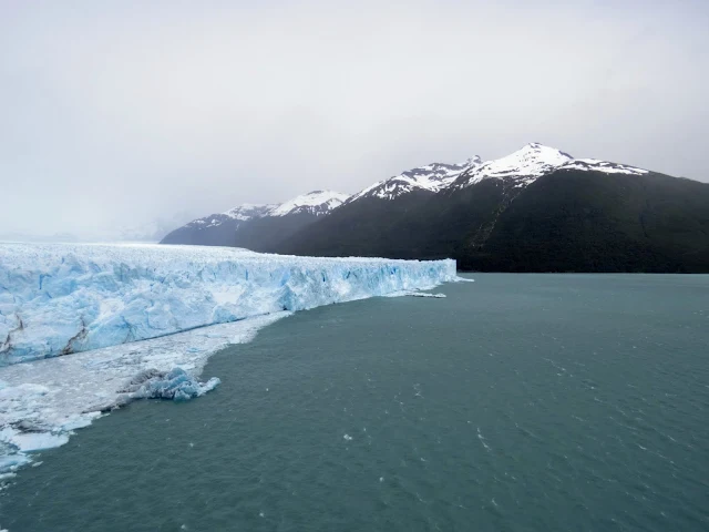 Perito Moreno Glacier and mountains beyond near El Calafate in Patagonia