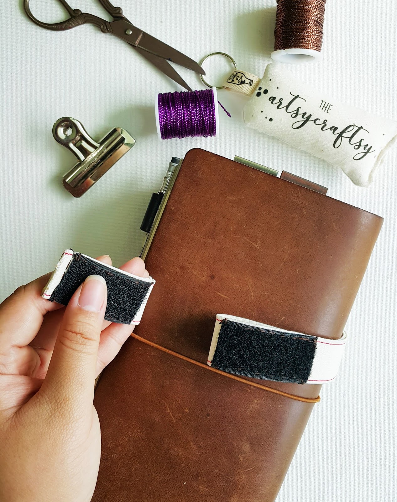 Make Your Own Journal Pen Holder The Artsy Craftsy Malaysia DIY