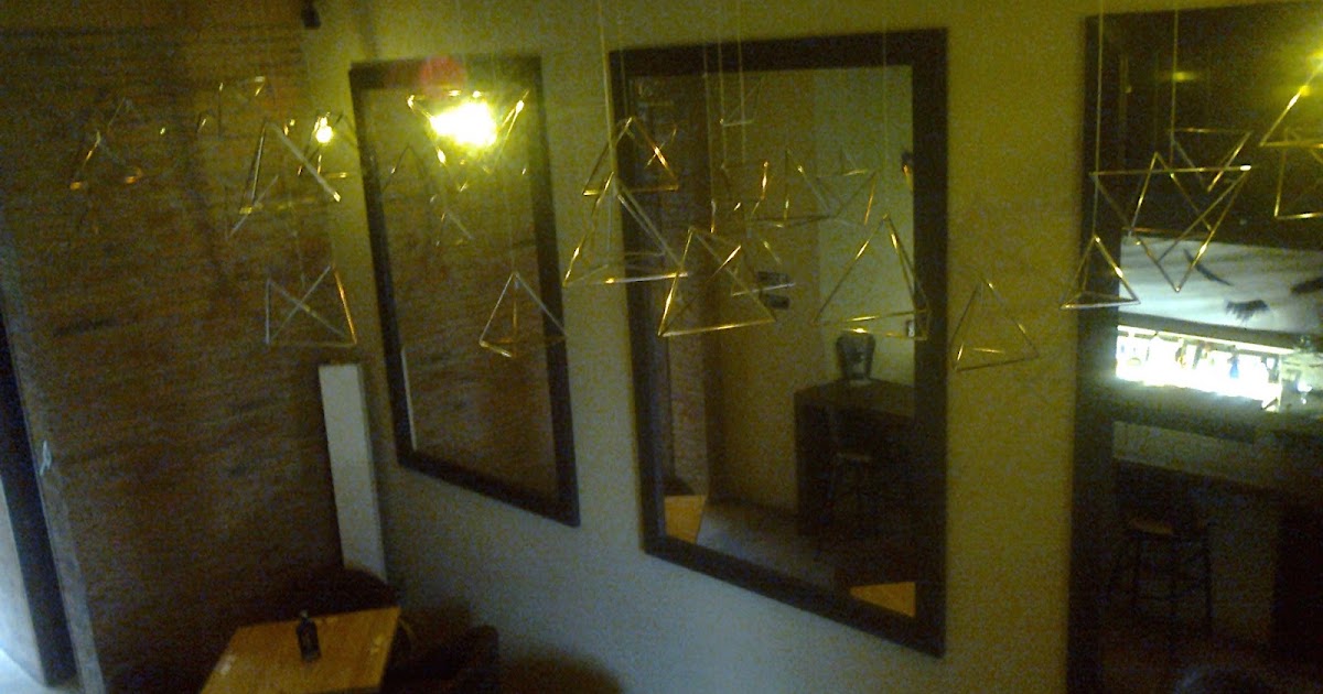 Bogotá Verde Siluetas de lámparas. Restaurante Toshiro. Calle 90