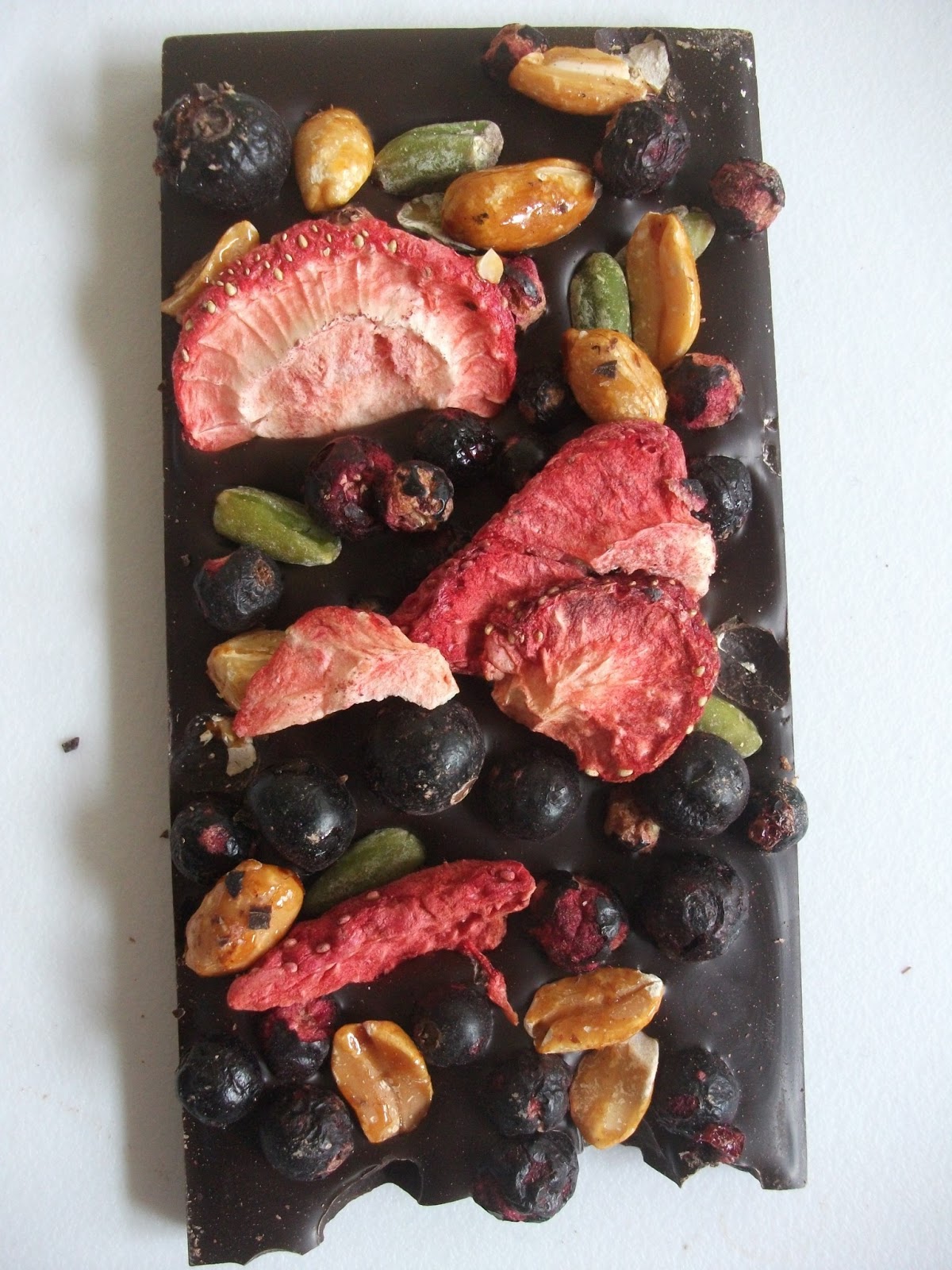 ChocoMe Dark Chocolate with Fruit & Nuts
