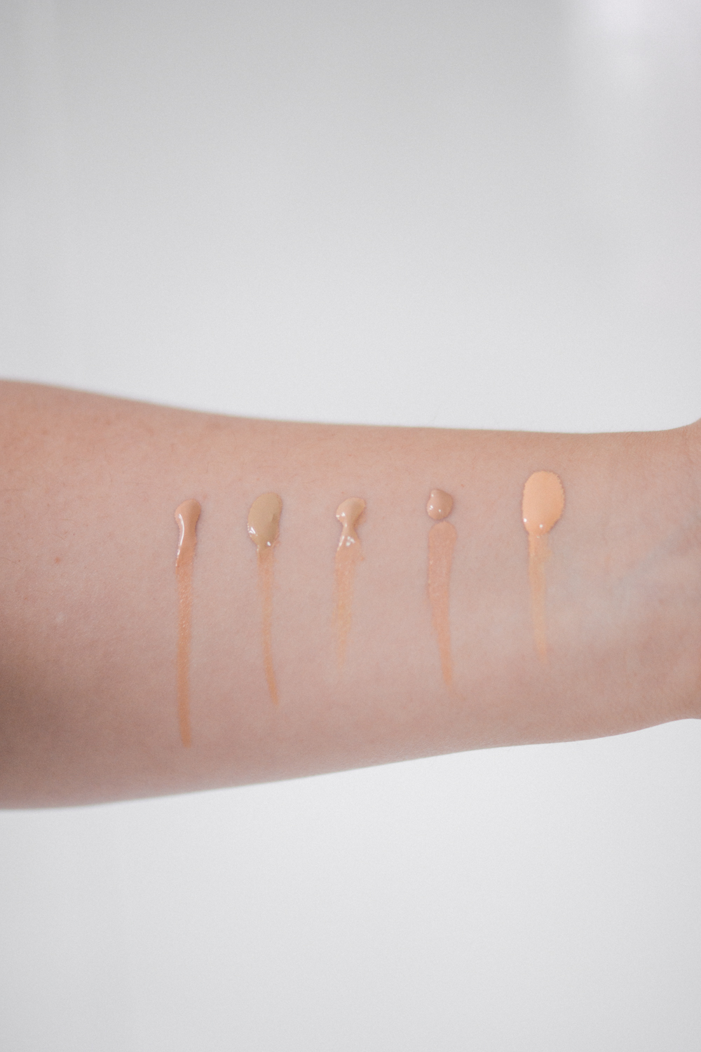 SUMMER READY, BARELY THERE BASES.
