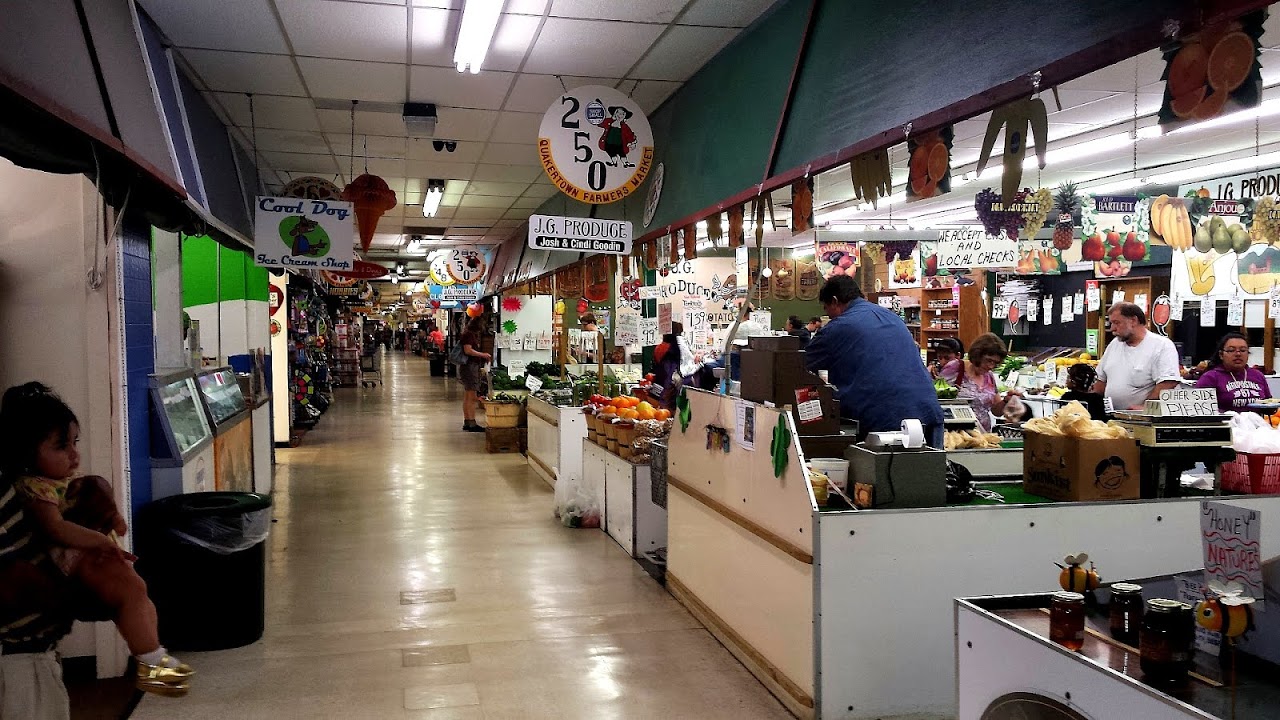 Q Mart Pet Store Pet choices