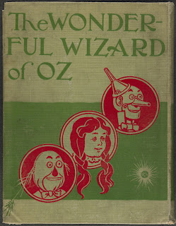 كتب الفانتازيا الأكثر مبيعا في العالم The_Wonderful_Wizard_of_Oz_-_W.W._Denslow_cover_%2528back%2529