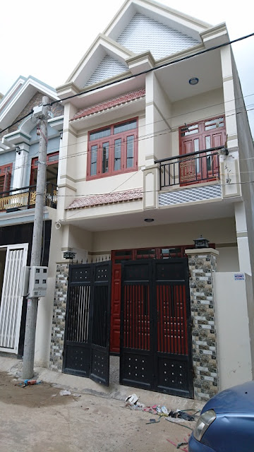 [Image: DSC_0323.JPG]