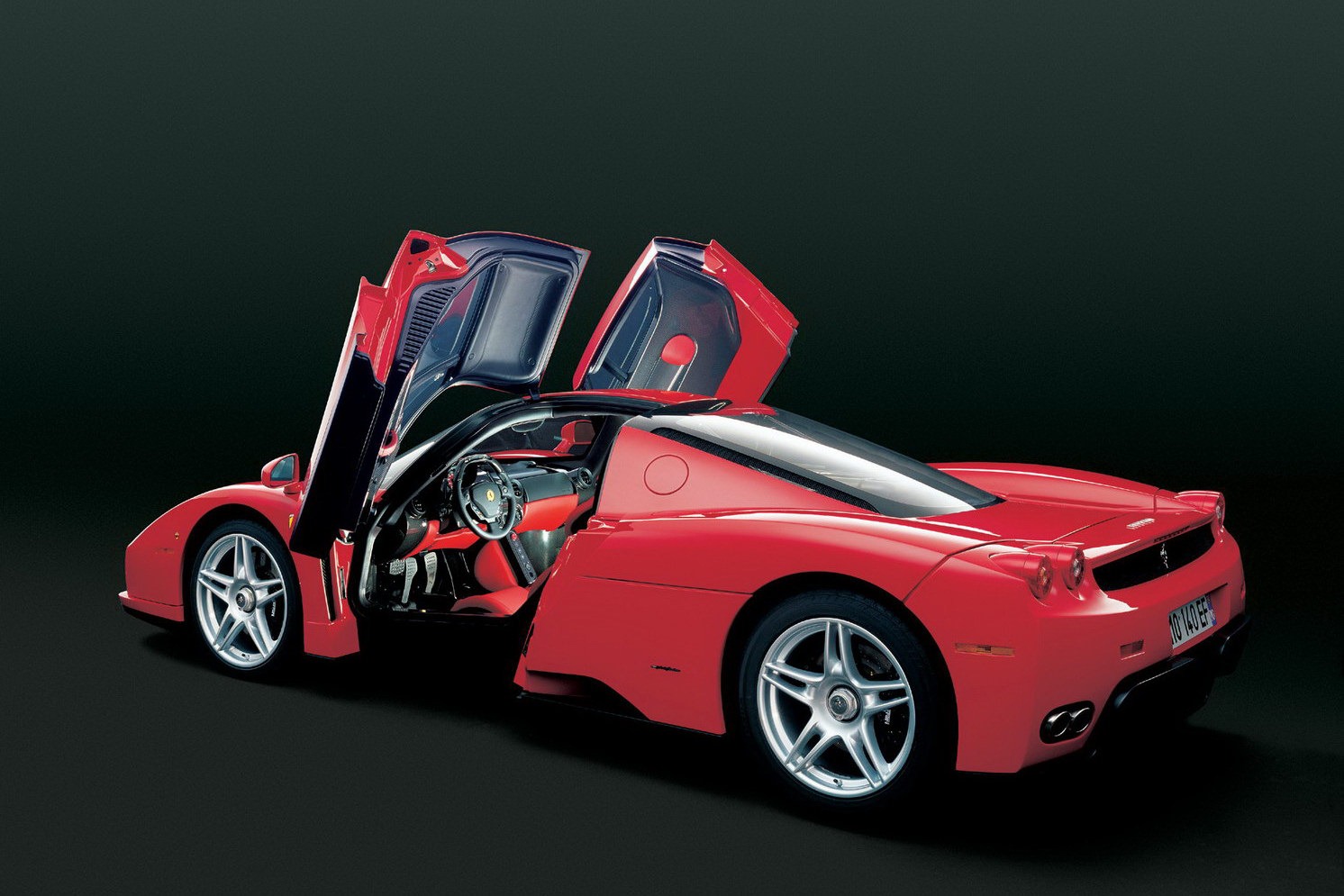 [Ferrari-Enzo-35.jpg]