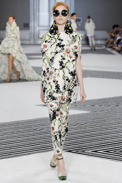 Giambattista Valli Fall 2015 Haute Couture - Paris Fashion Week 