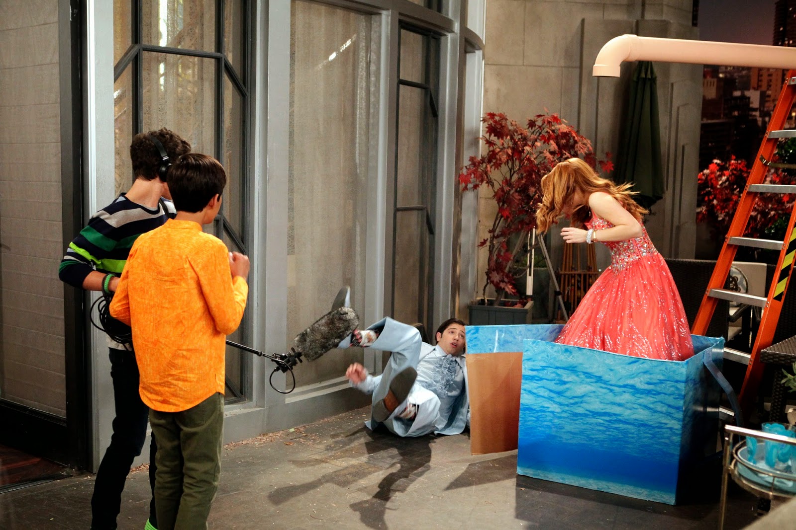 RCN America MA Jessie "Lights, Camera, Distraction!" Airs TONIGHT July