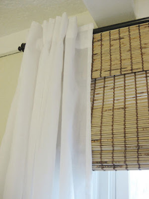 Curtains+And+Draperies+In+Home+Interior+Design++curtain-and-bamboo-roman-sh