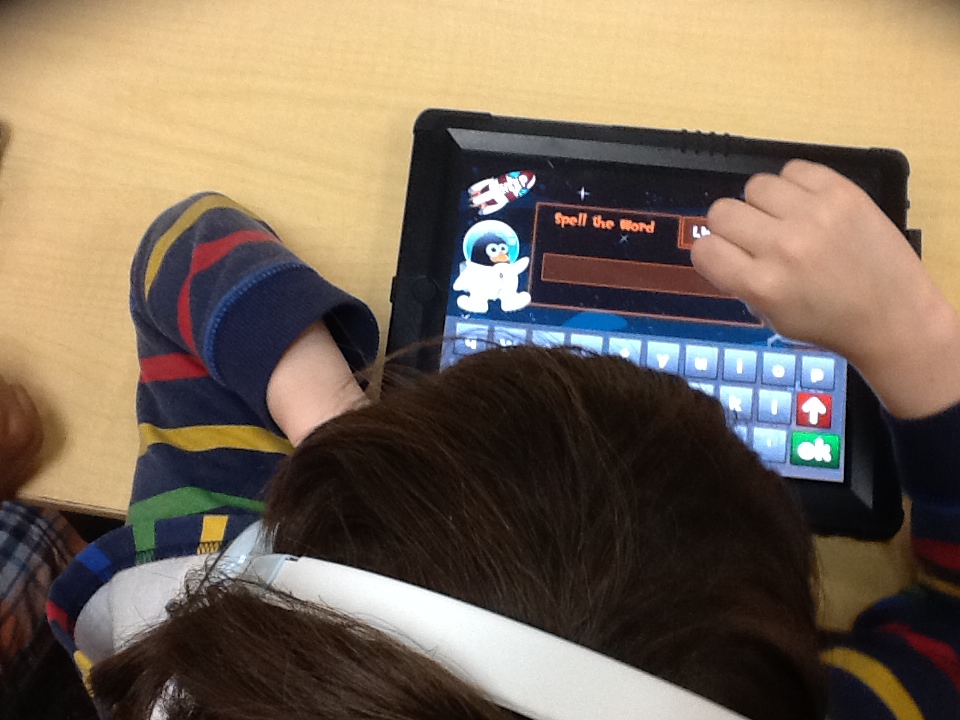 iPads In Learning: individualized high-frequency spelling words and the ...