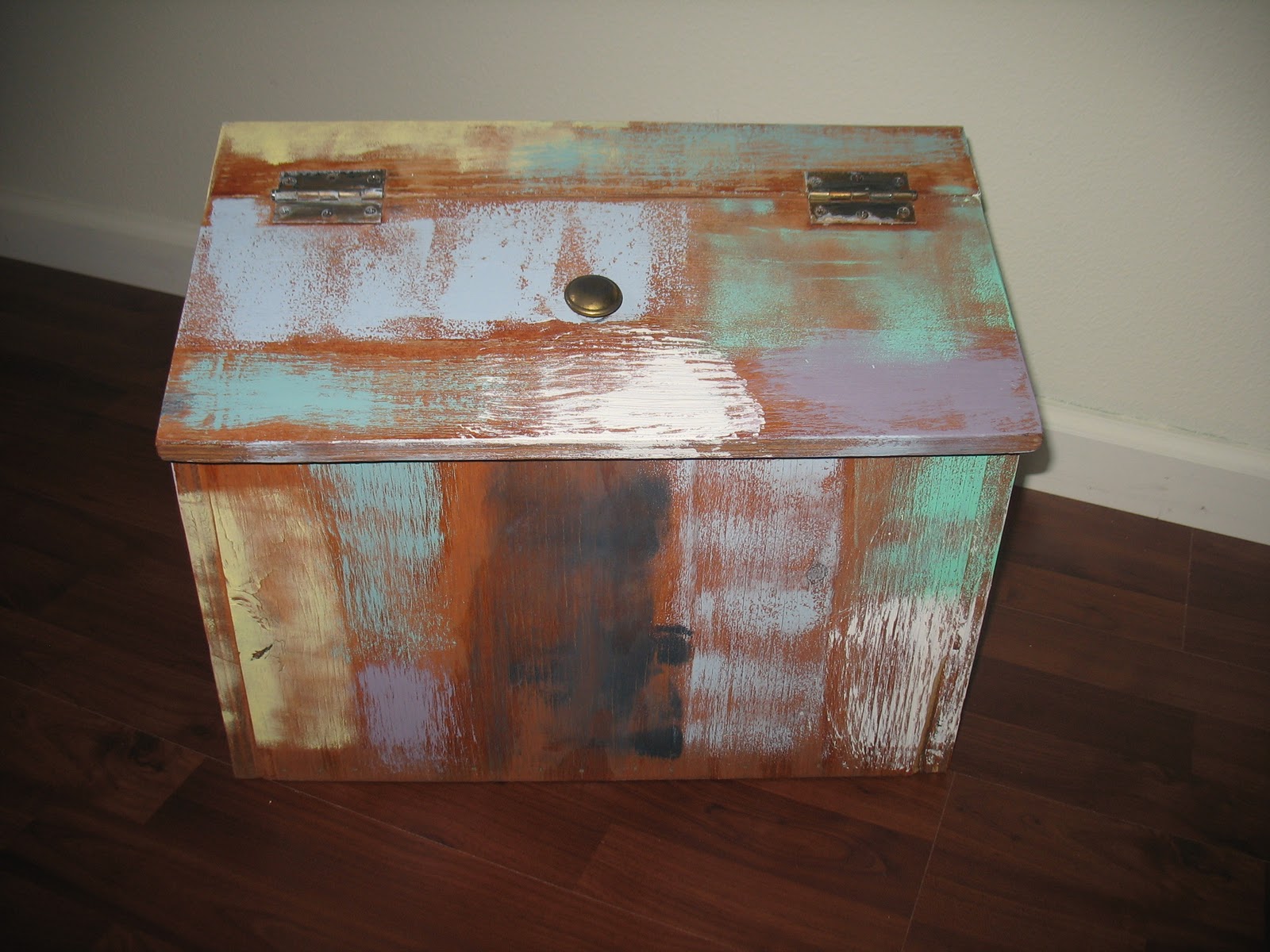 Shabby Redo For You ! Rustic Rustic Shabby End Table and Box