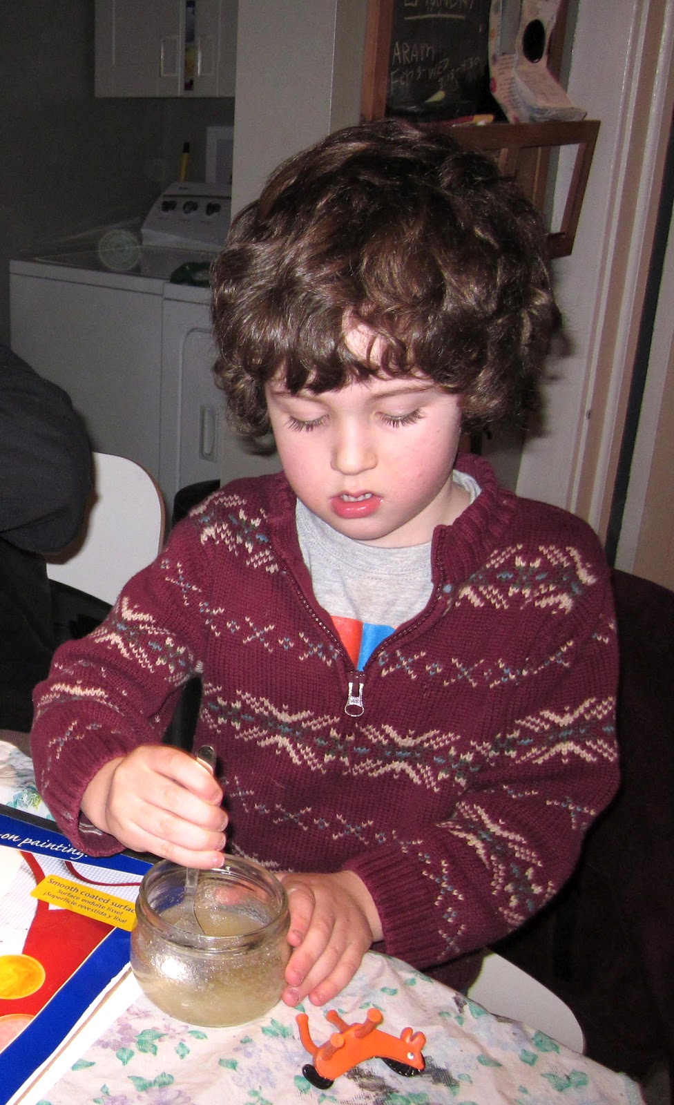 Mama's Little Muse Homemade fingerpaint recipe and making repurposed