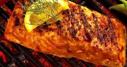 Salmone alla griglia ⧫ Barbecued salmon