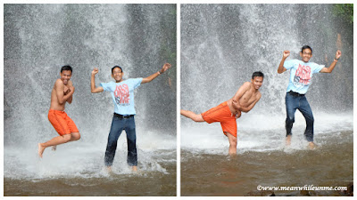 lompat di bawah curug muncar lompat di bawah curug muncar