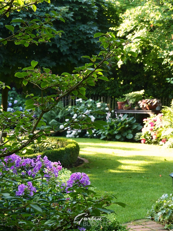 Gartenbuddelei Spaziergang durch den JuliGarten