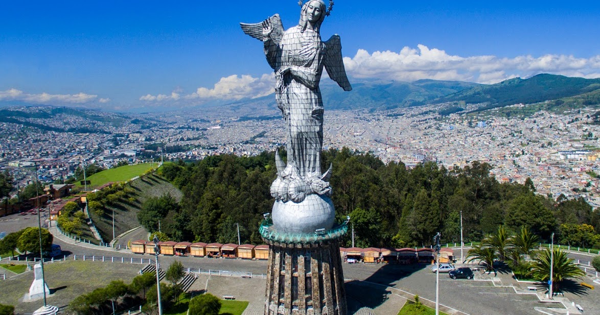 Turismo en Quito El Panecillo