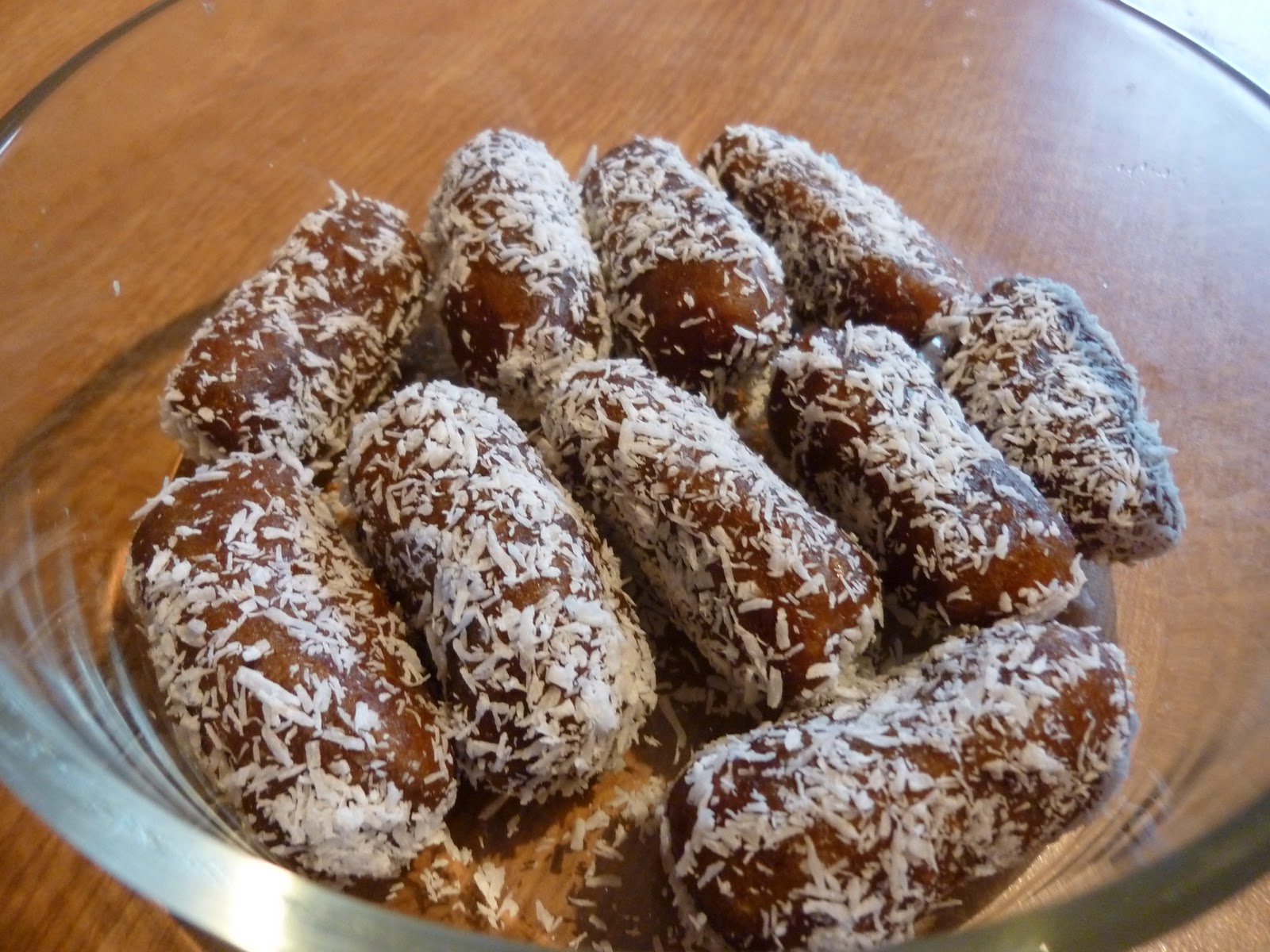 My Vegan Revolution Dattes enrobées de noix de coco