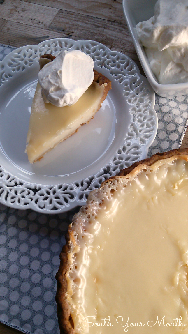 Sugar Cream Pie | An Amish-style recipe for Sugar Cream Pie, with simple ingredients like sugar and cream, baked into a creamy, caramelized, luxurious dessert. #amish #pie #sugarcream