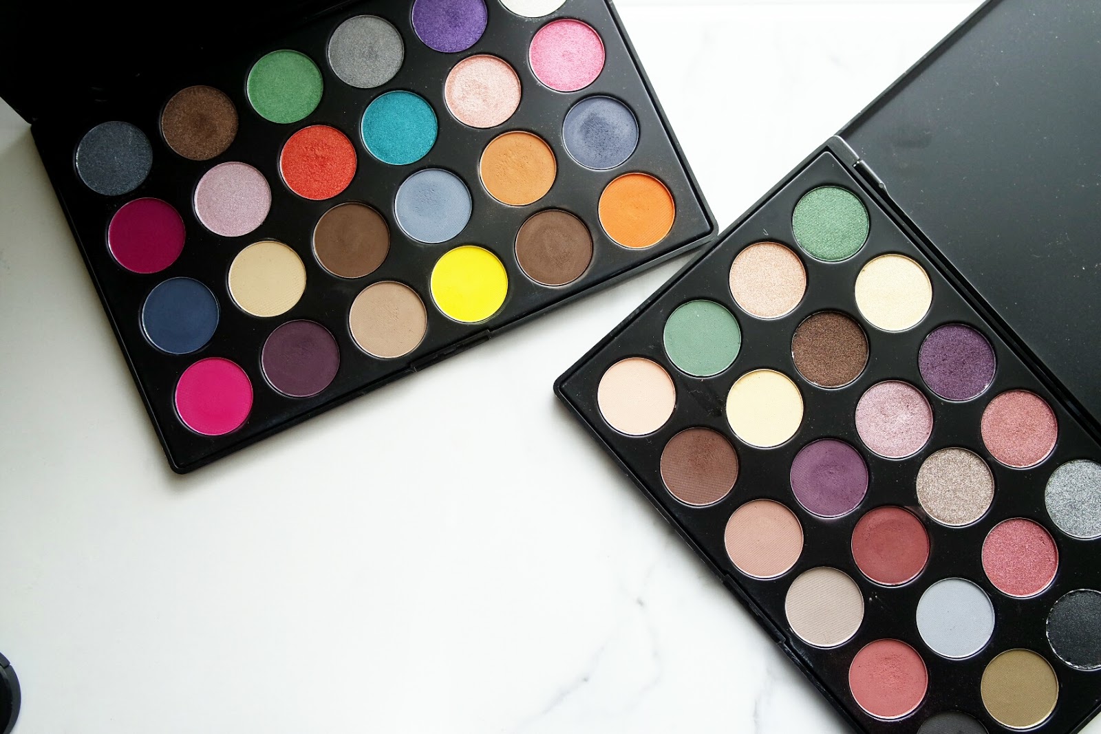 Cheap Thrills J. Cat Beauty 24 Eyeshadow Palettes Review + Swatches