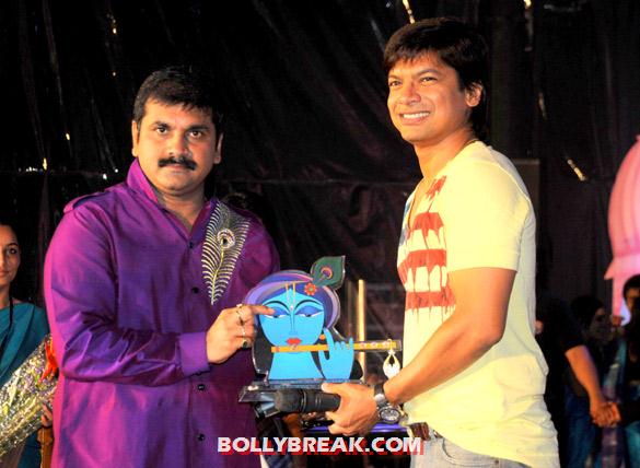 Sachin Ahir, Shaan - (11) - Bollywood Celebs Dahi Handi Celebration Pics 2012