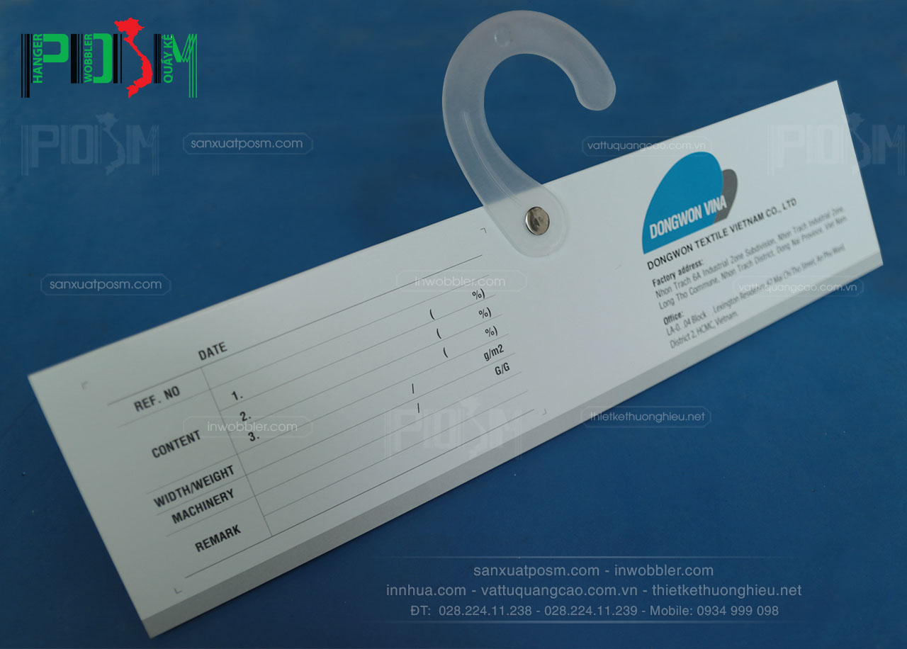 bảng-treo-mẫu-vải bảng-treo-mẫu-vải