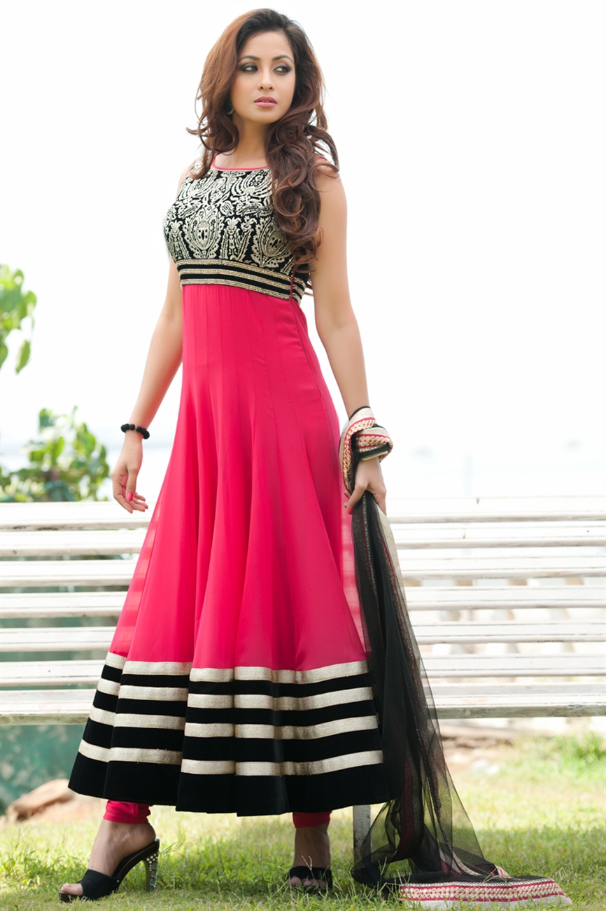 New Designers Stylish Floor Length Bridal Wear Anarkali Frocks Collection - Latest Fashion Today