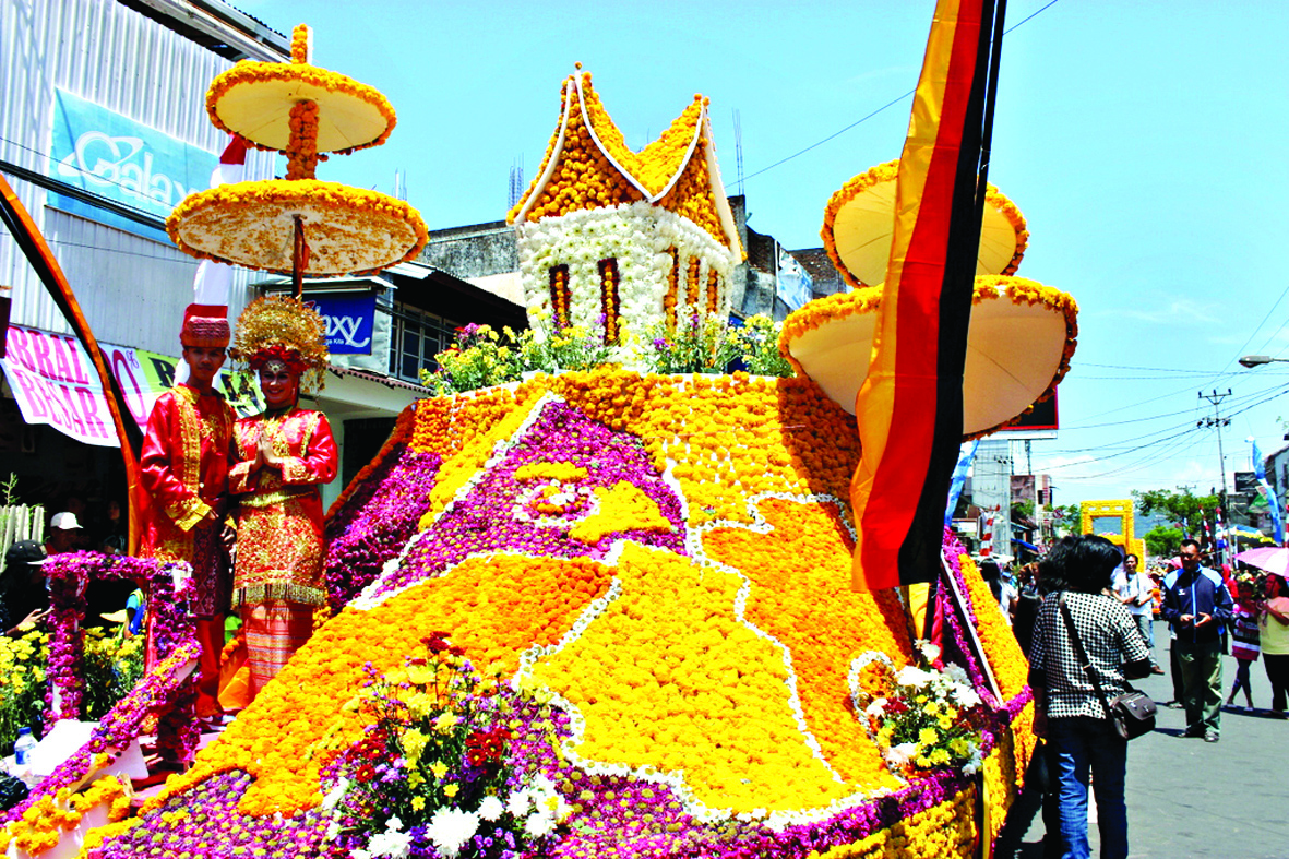 Festival Bunga Internasional Tomohon | Sumber: Genta Rakyat